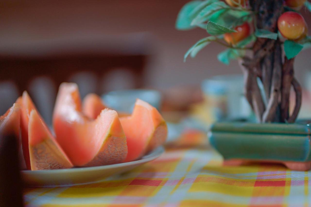 Bed And Breakfast Cairoli Exclusive Room San Pietro Vernotico Bagian luar foto