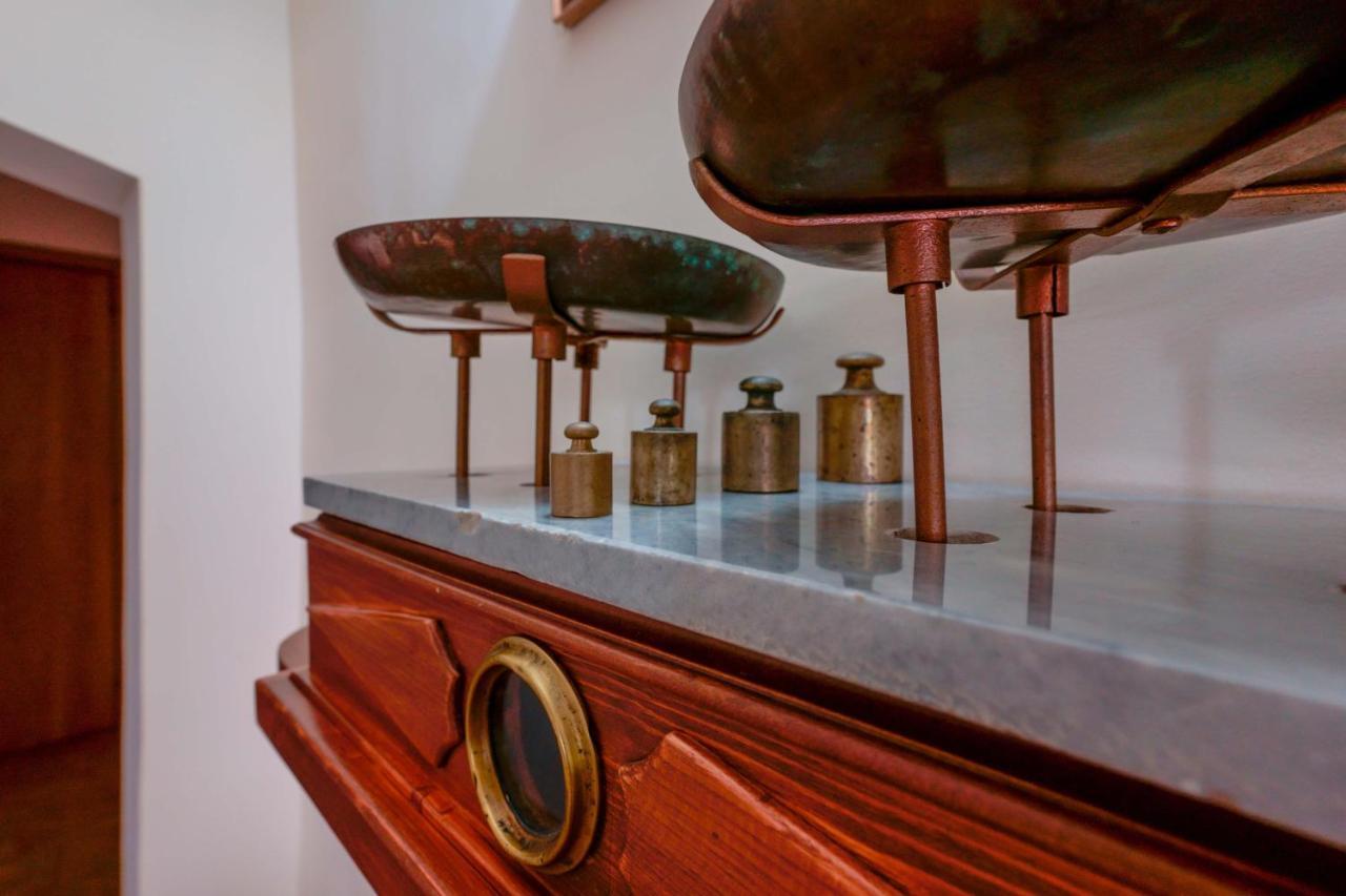 Bed And Breakfast Cairoli Exclusive Room San Pietro Vernotico Bagian luar foto