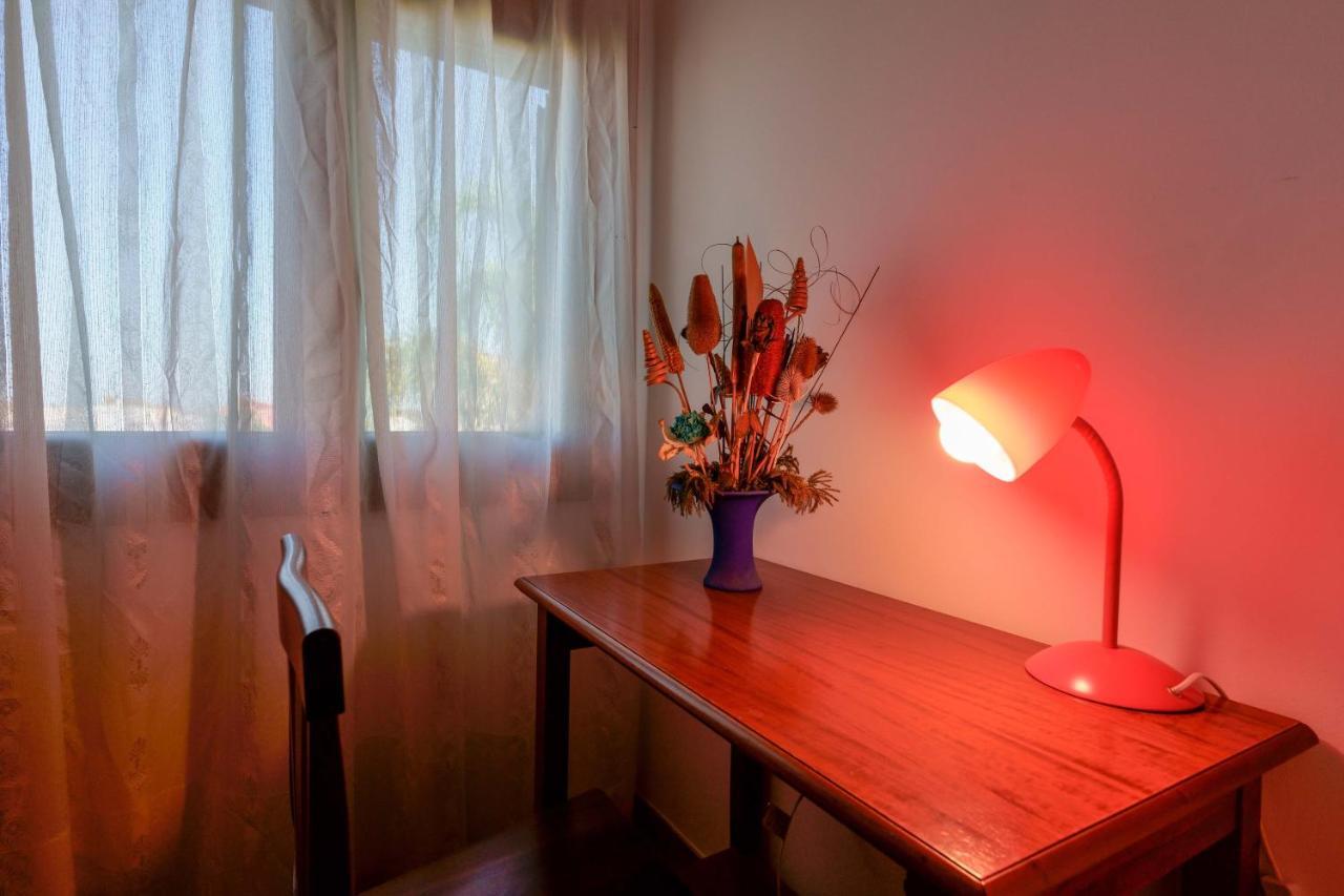 Bed And Breakfast Cairoli Exclusive Room San Pietro Vernotico Bagian luar foto